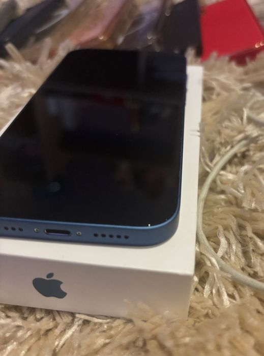 iPhone 13, full box, impecabil