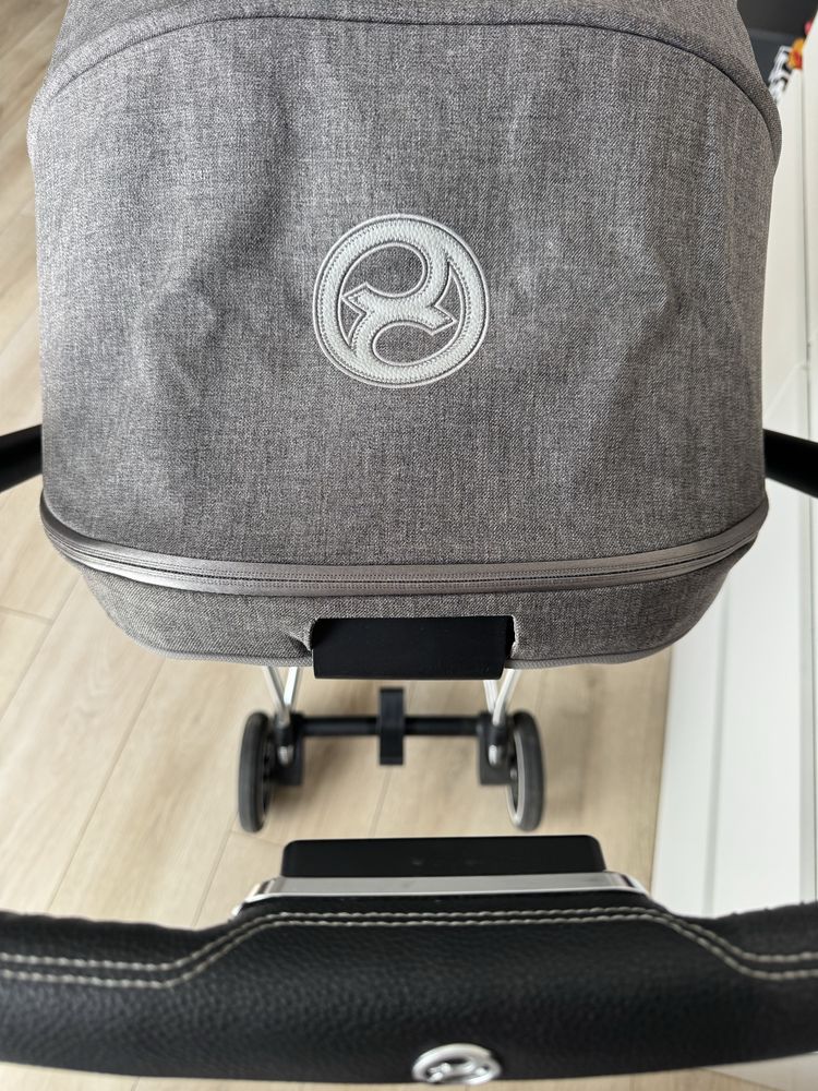 Количка Cybex Mios 3