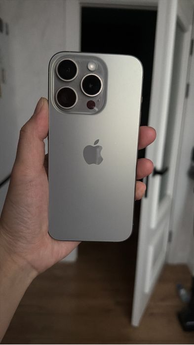 Iphone 15 pro 128 gb