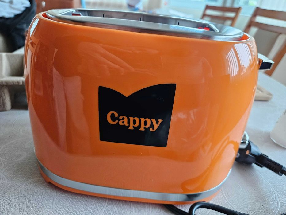 Нов тостер за филийки с надпис Cappy
