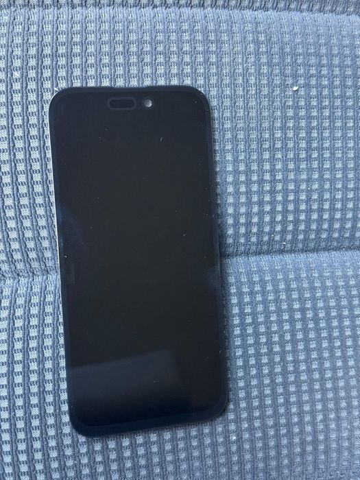 Vând dysplai iPhone 16