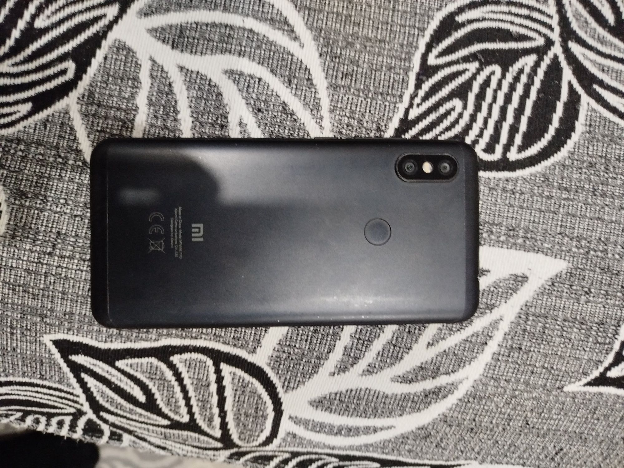 Redmi 6 pro 64g..