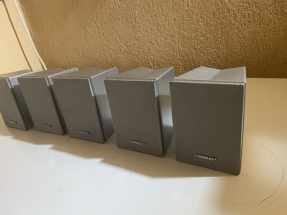 Sateliti home cinema Commax