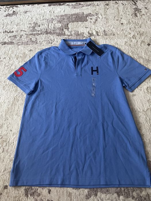 Vand tricouri TH barbatesti achizitie SUA