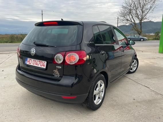 VW Golf 5 plus modelul TOUR 1.9 TDI Carte service Import Ger