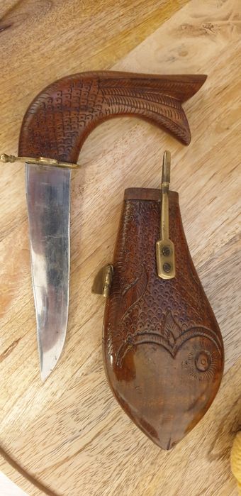 Cuțit deosebit de vânzare