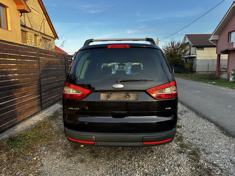 Ford Galaxy • 2.0 TDCi • 2008