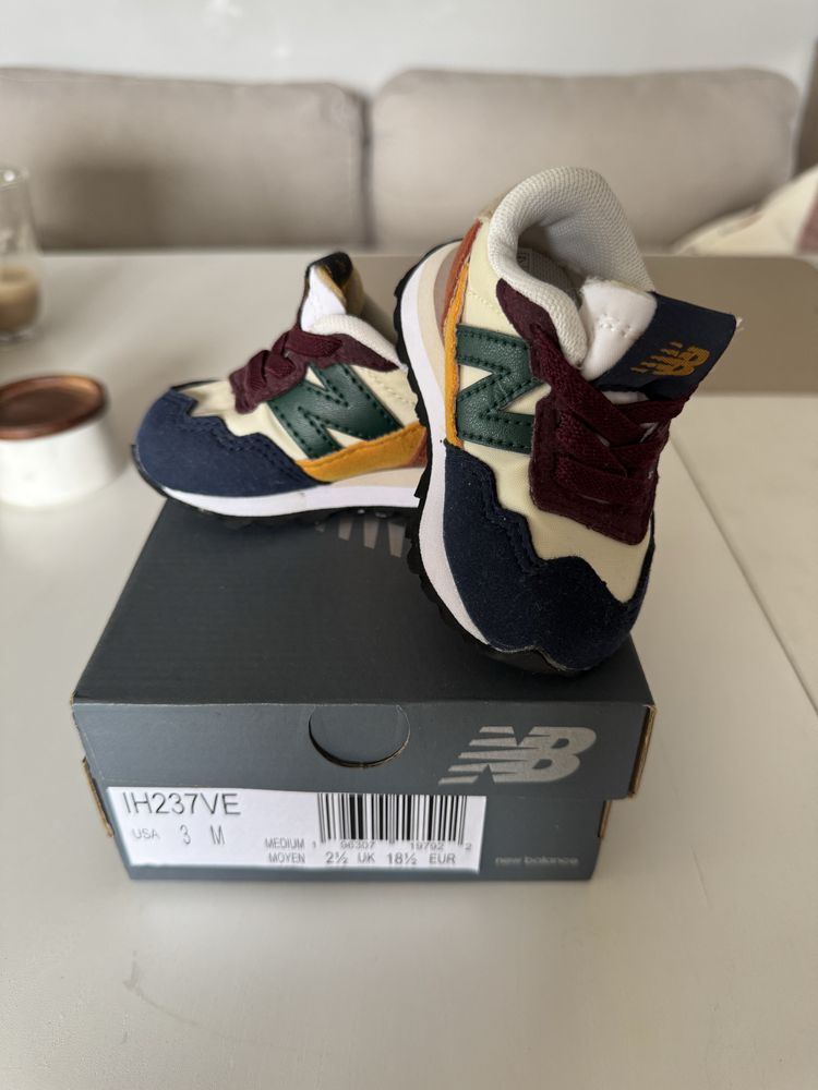 Бебешки обувки New Balance, 237 18.5 EU
