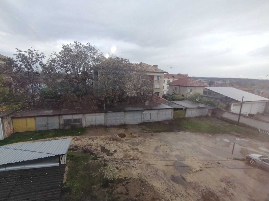 Апартамент в центъра на Бяла Слатина .