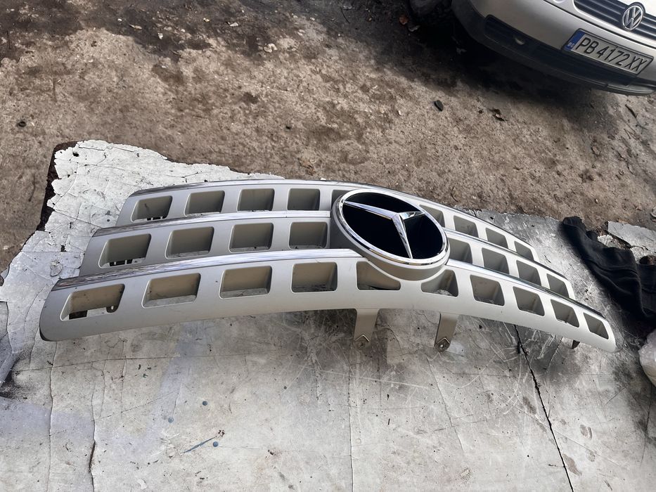 Оригинална решетка Мерцедес ML W164 фейслифт /  Facelift