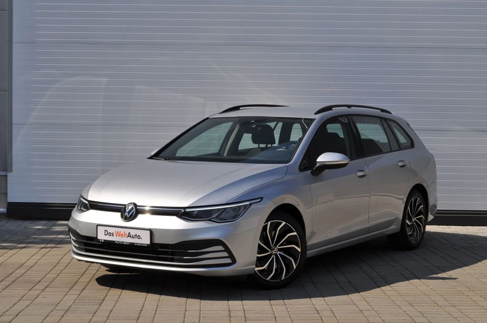 Volkswagen Golf 150 CP DSG VirtualCockpit ACC+LaneAssist Jante17" IstoricService