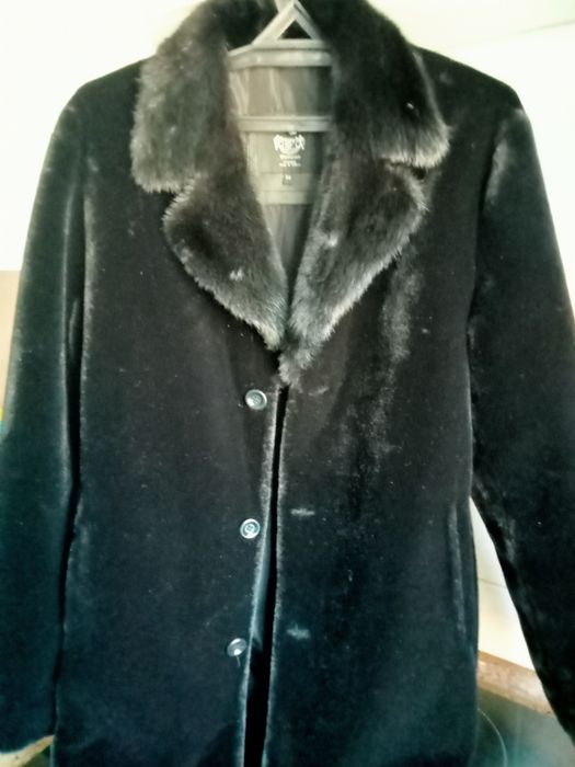 прдаю мужскую дубленку