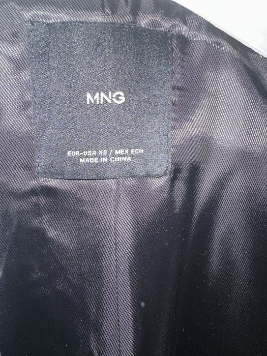 Продается жакет Mango оригинал