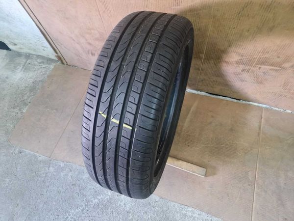 1 Pirelli R19 245/50
лятна гума
DOT4621