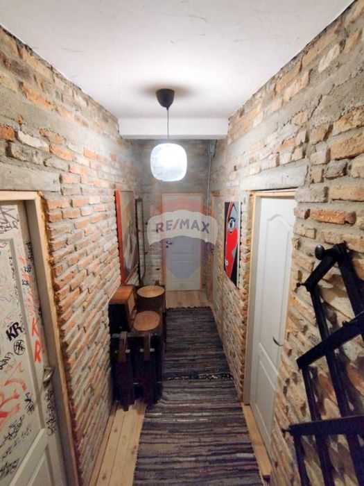 Продава се Къща в Варна, м-т Сотира - 100 кв.м за 2000 €/кв.м - Снимка #10