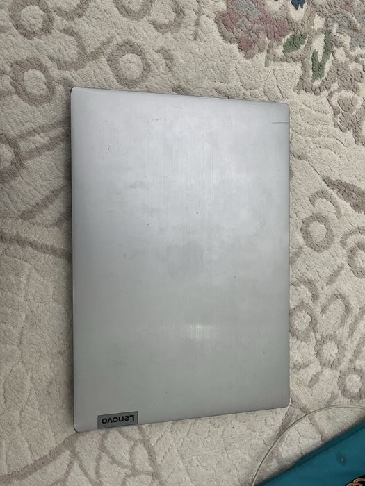 Продаю Ноутбук LENOVA