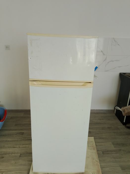 Продам холодильник в рабочем состояние