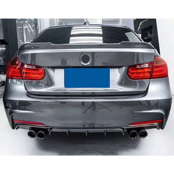Difuzor bara spate model M3 BMW seria 3 F30(2012-2018) negru lucios