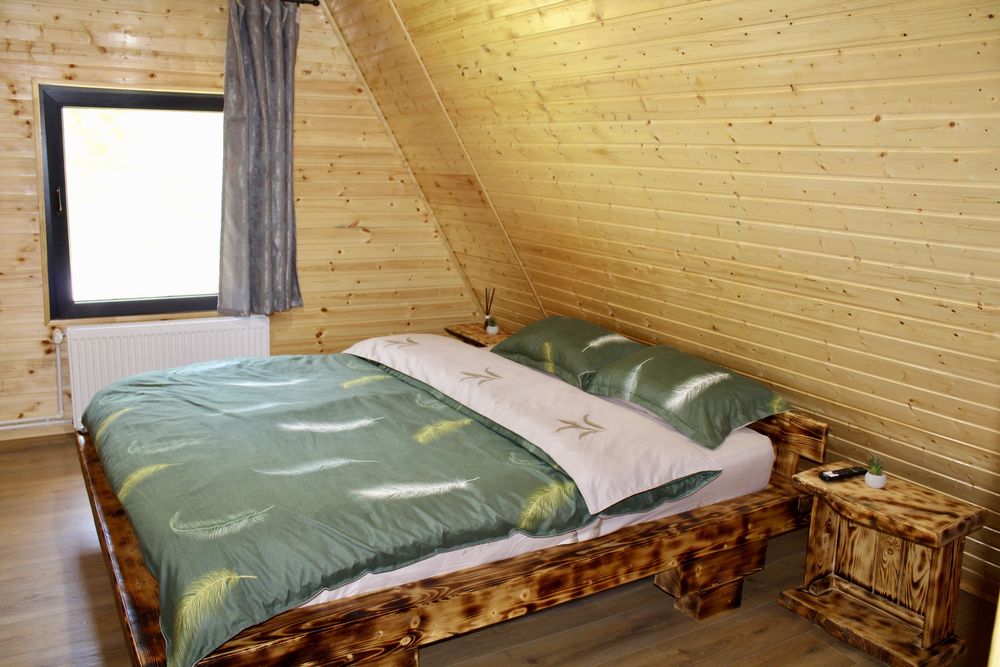 Cabana de inchiriat