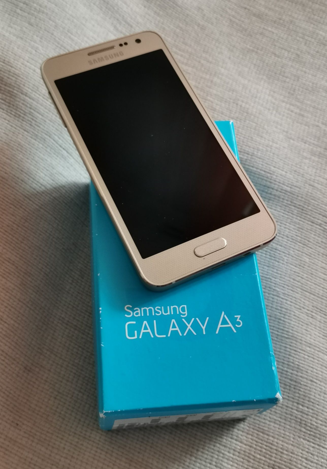 Samsung Galaxy A3 2017