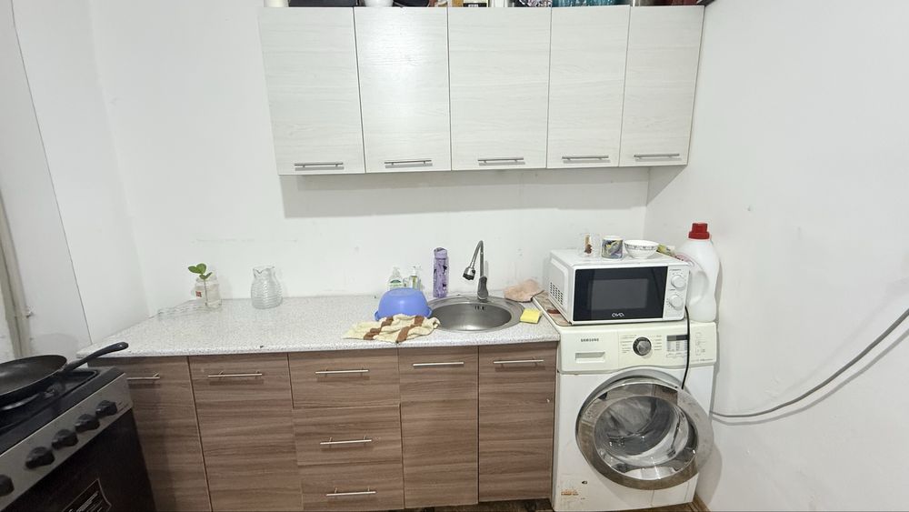 Продам кухонный гарнитур.