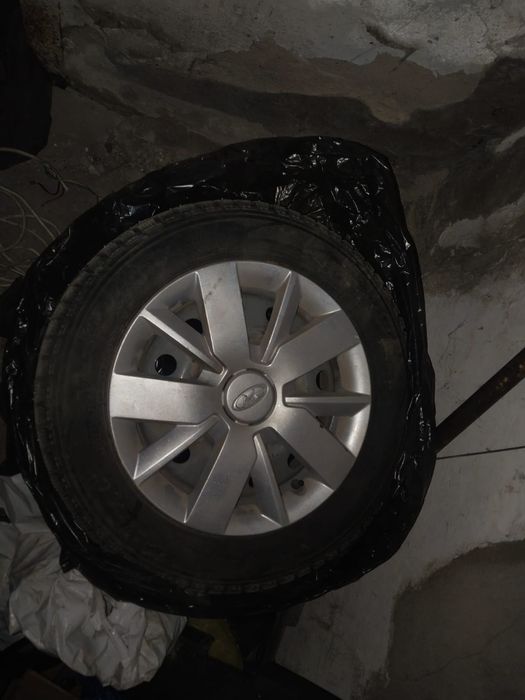 Продам резину б/у