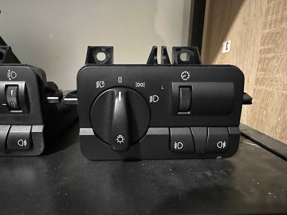 Ключове за фарове BMW E46 (LSZ) последно поколение (HW01/SW47/CI37)