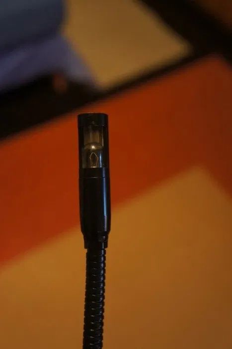 Lampi cu gat de lebada pentru mixere, stative, etc.