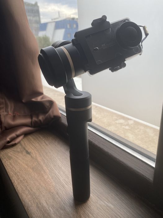 Yi 4k екшън камера + feiyutech g5