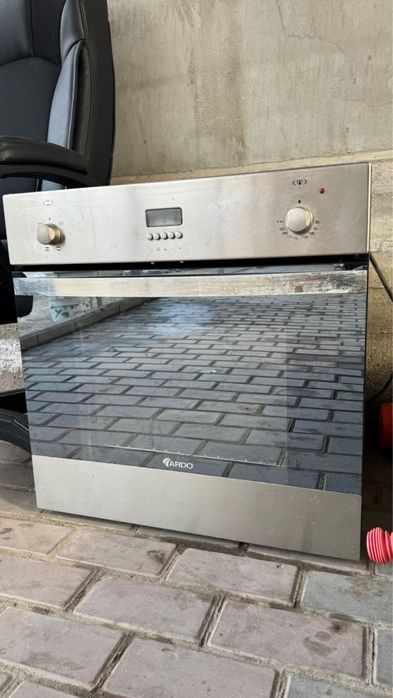 Встраеваемая духовка. 60/60 стандарт. Б/у 35000 тенге.