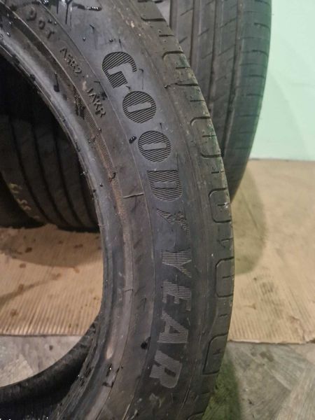 4 Goodyear R18 215/55/ 
летни гуми DOT2421