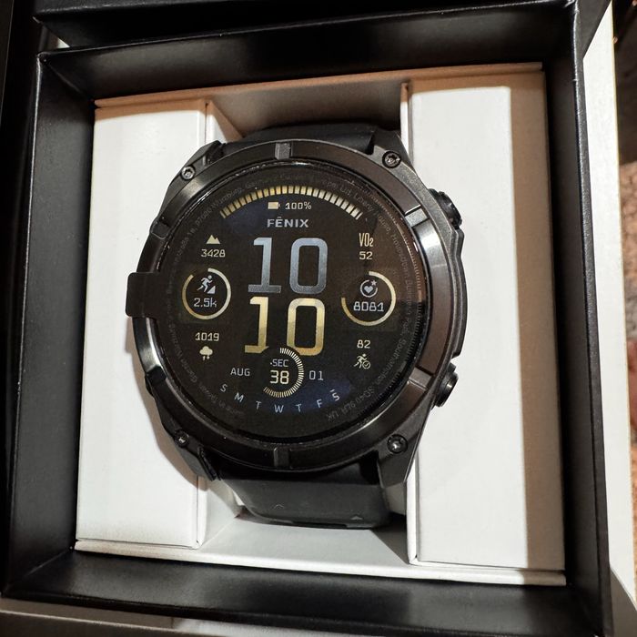 Garmin Fenix 8 Amoled 51 mm Saphire, Titanium,carbon grey DLC