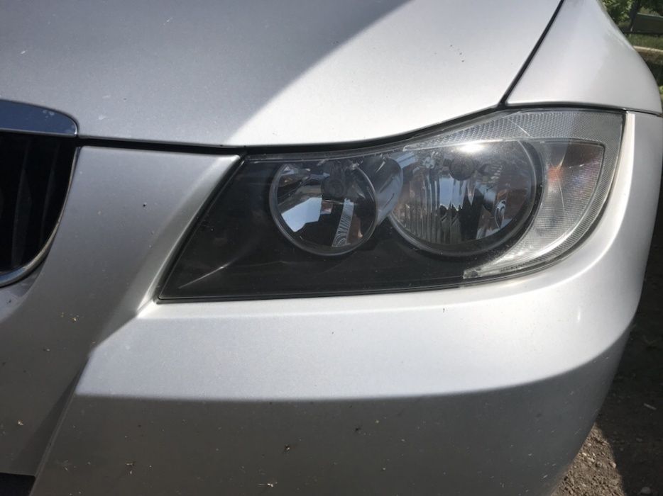 Vând bara fata, aripi, faruri, trager, capota bmw e90, e91.