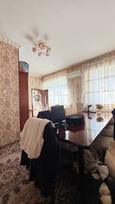 Срочно сотилади Сергелий 6а 2 хона, 2- этаж ,7 этажка,