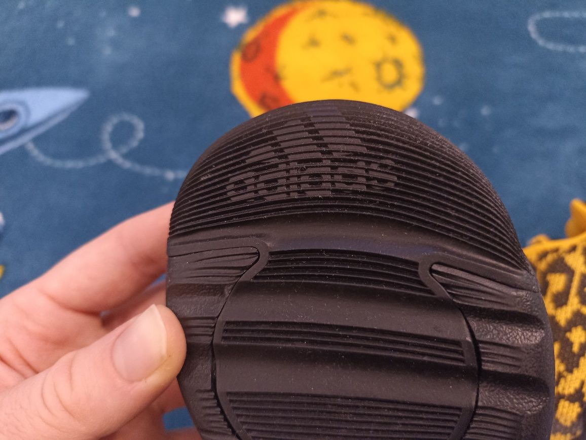 Нови маратонки Adidas Uk8