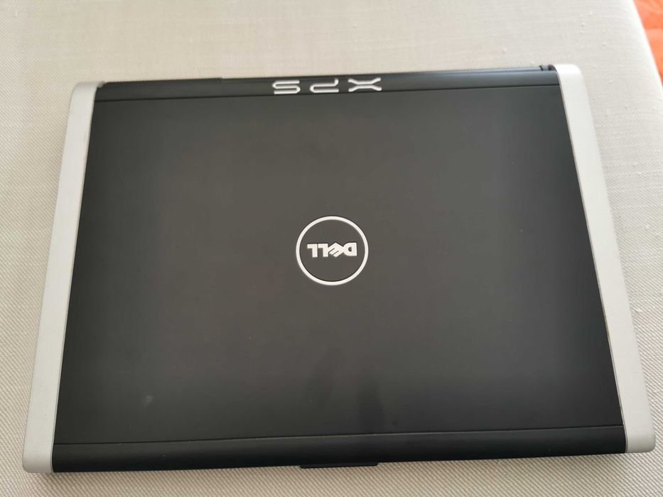 Лаптоп Dell XPS M1330