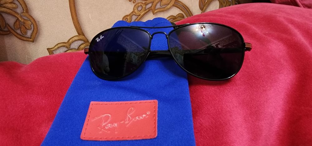 Очки детские до 12 лет RAY BAN оригинал одеты пару раз!