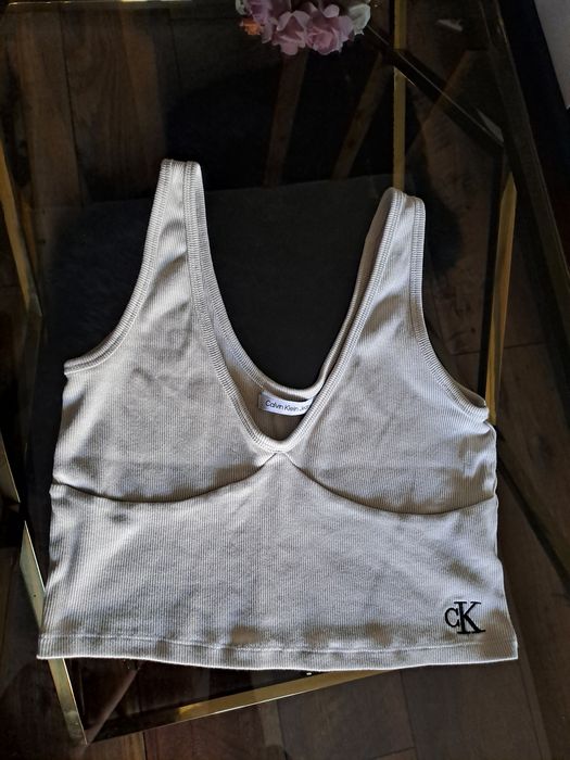 Calvin Klein оригинален топ