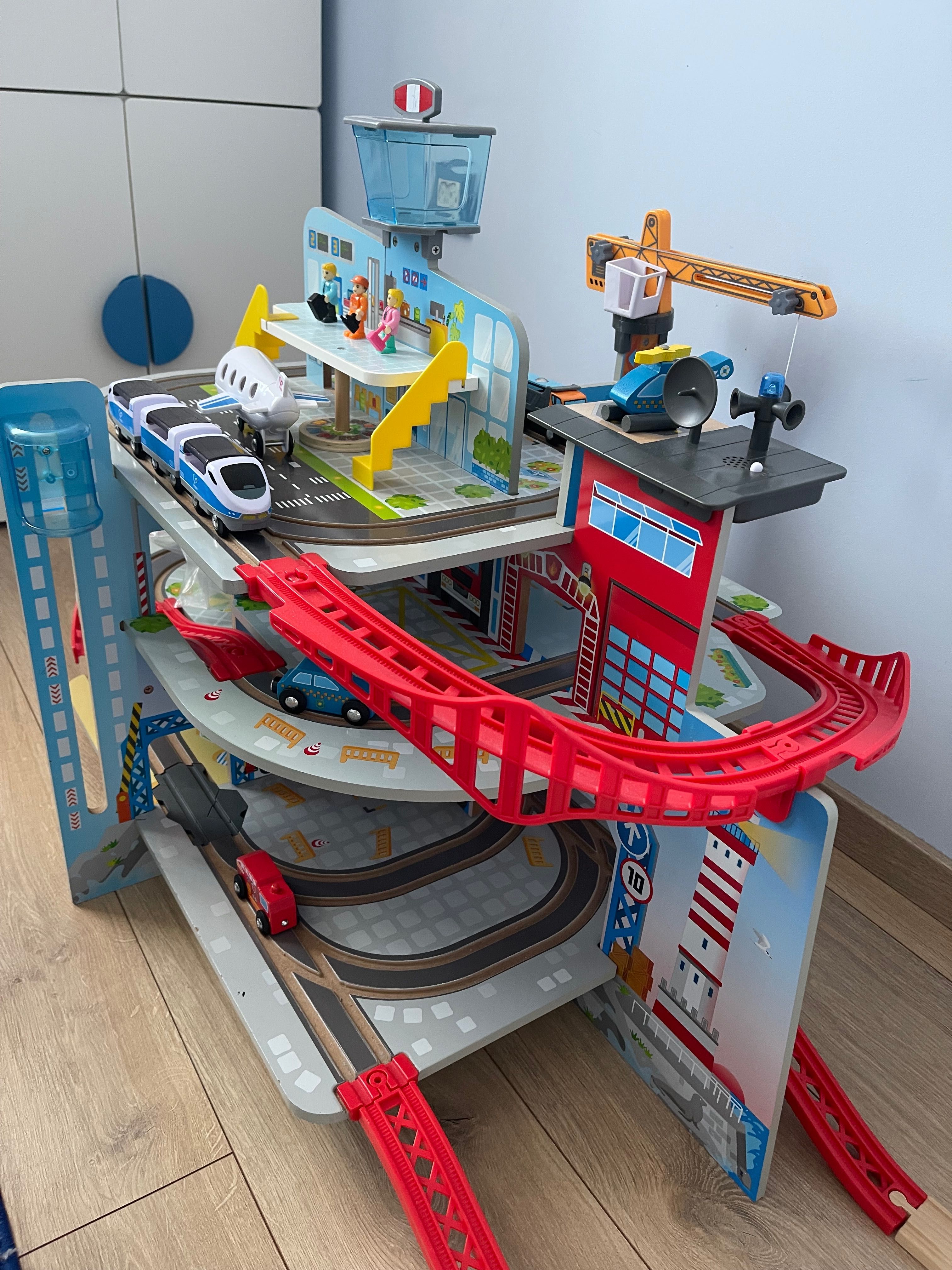 Комплект Mega City Hape