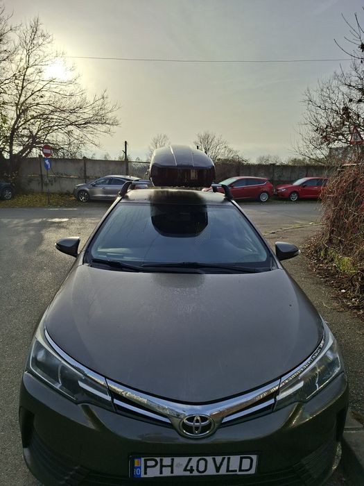 Vând Thule   motion XT sport black.