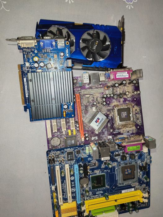 Старое железо на компьютеры.