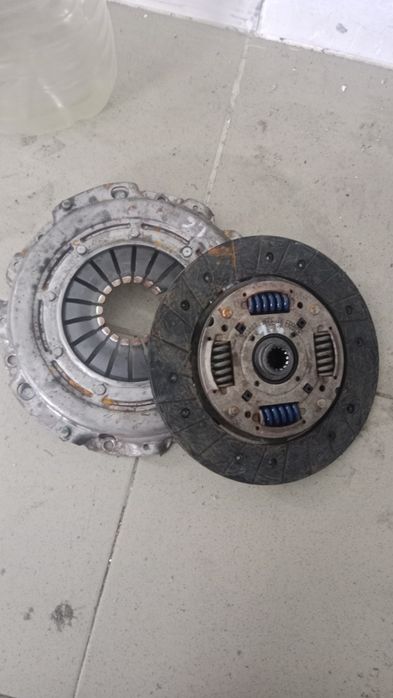 Продам.карзина фередо