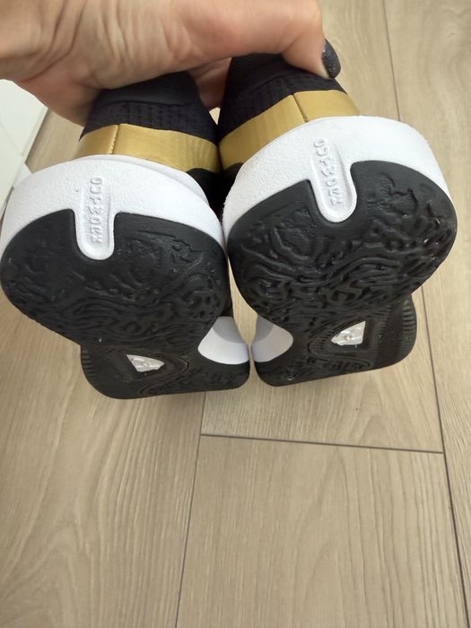 Adidasi under armour marime 39