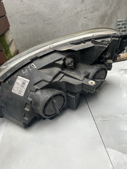 Far Mercedes C Class 2010- dreapta