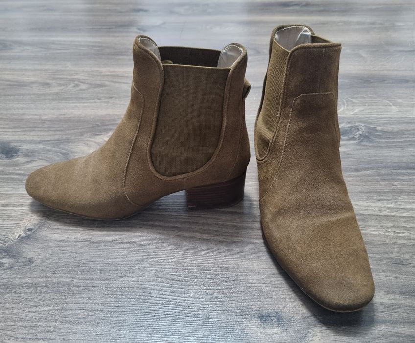Ghete Zara piele intoarsa 36