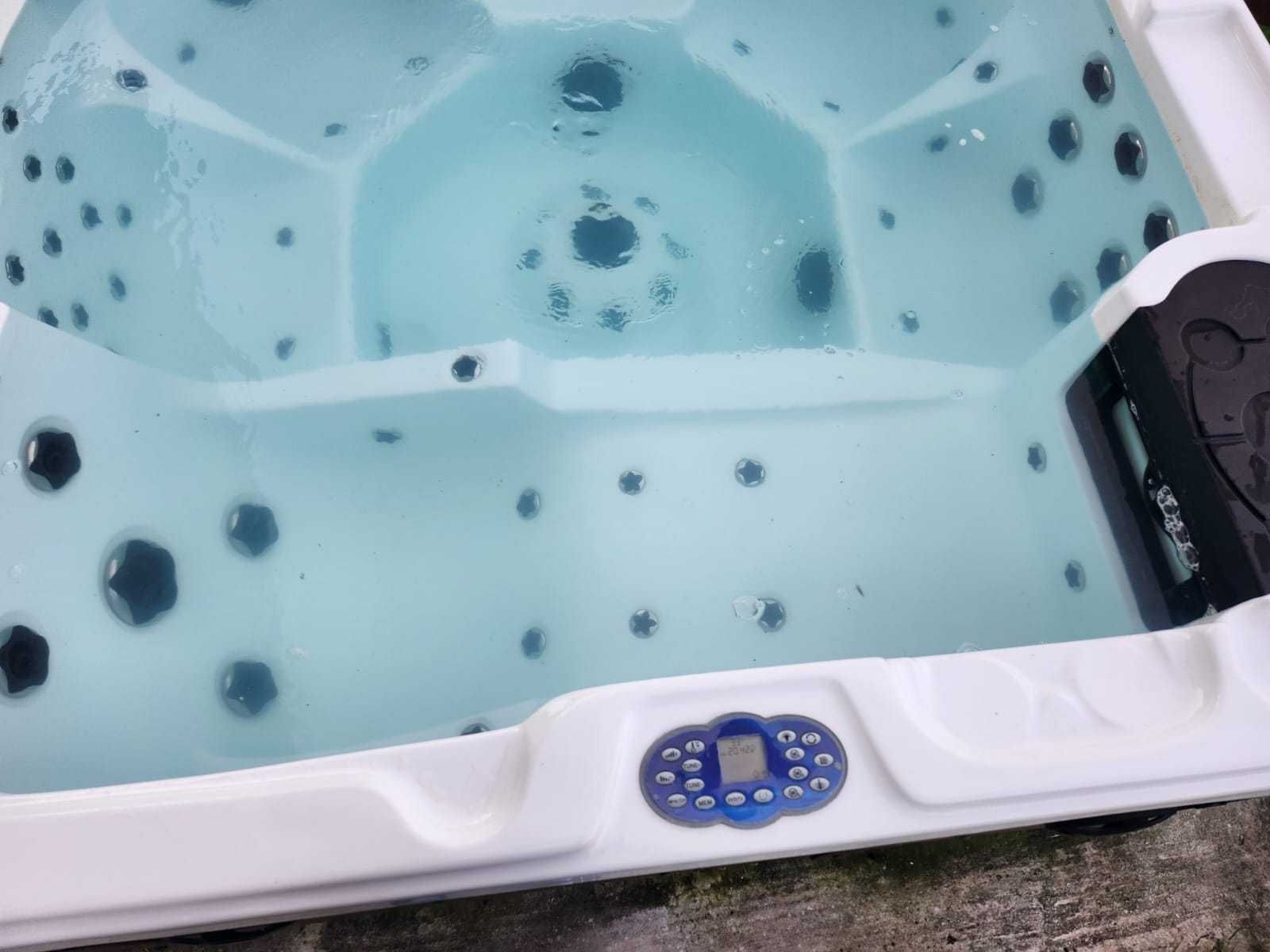 Jacuzzi pentru exterior