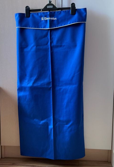 Готварска предна престилка , мъжка, нова.