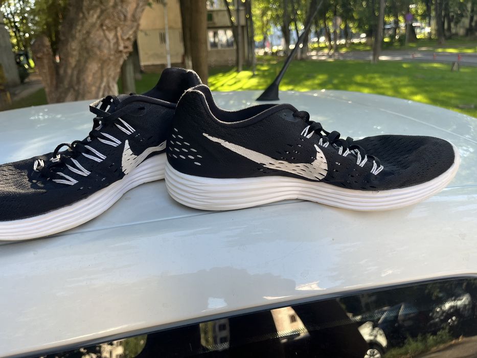nike 44 Lunartempo