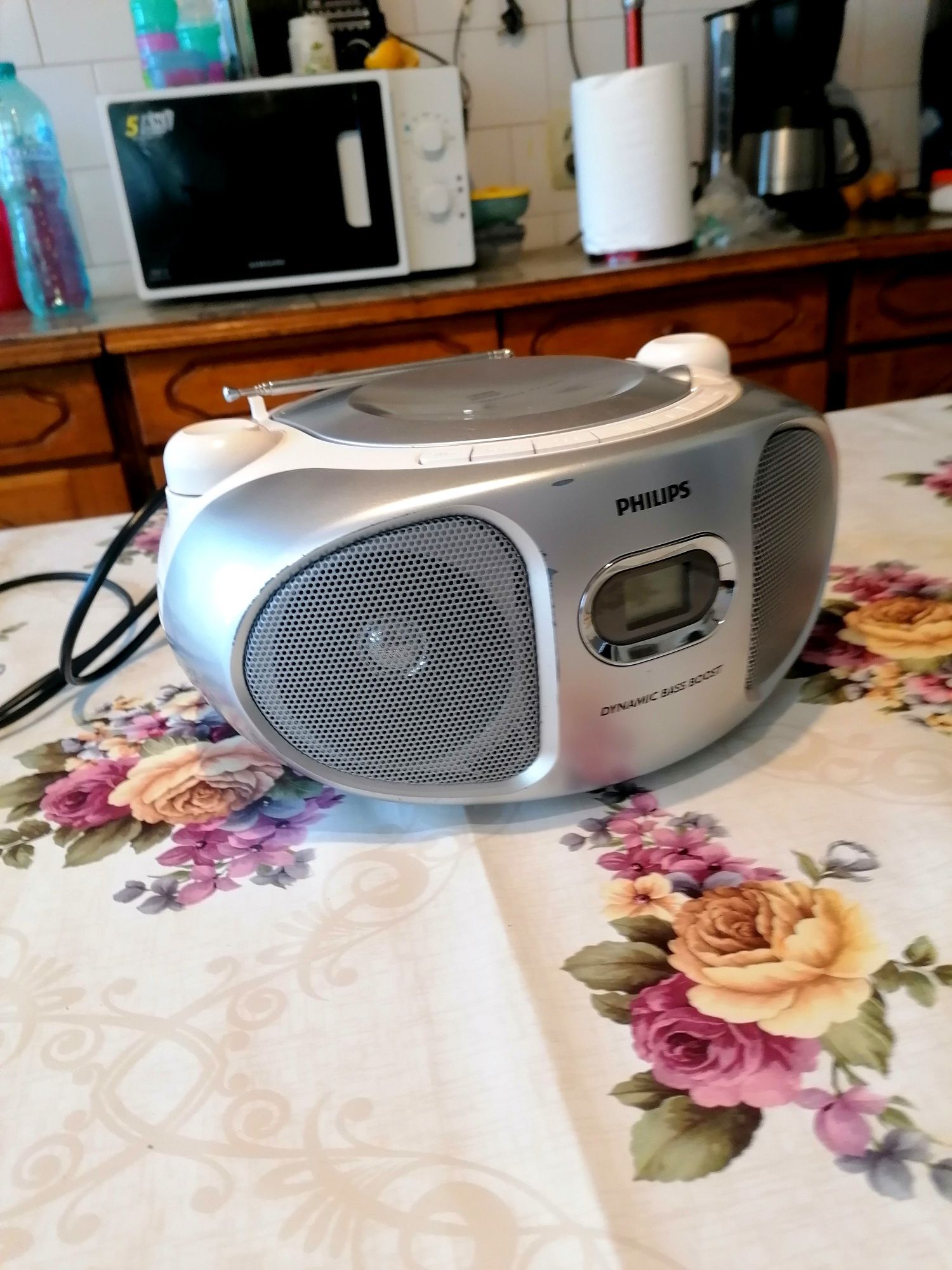 radio cu cd player și dvd player