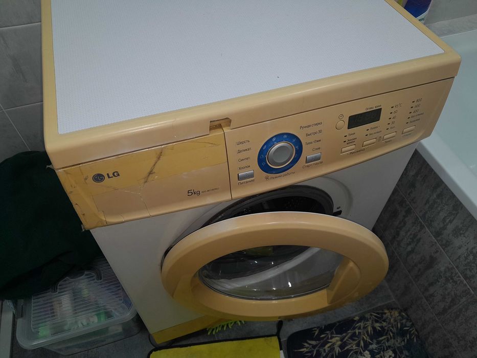 Продам стиральную машину на разбор